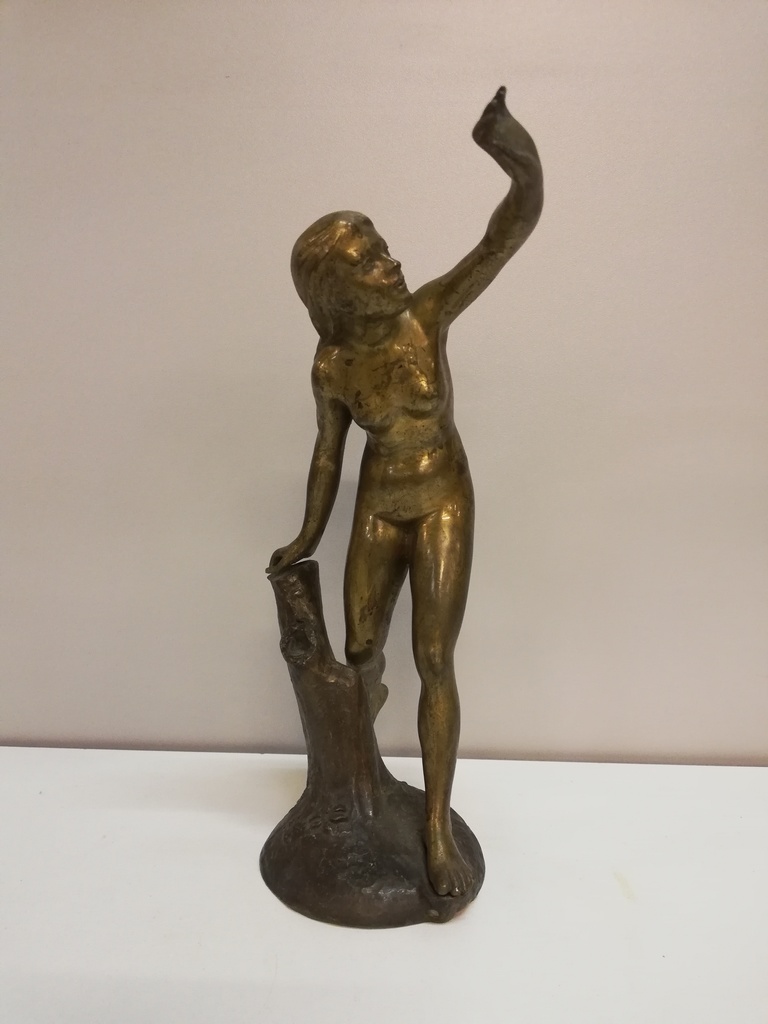 Bronzestatuette Nackte mit Baumstamm