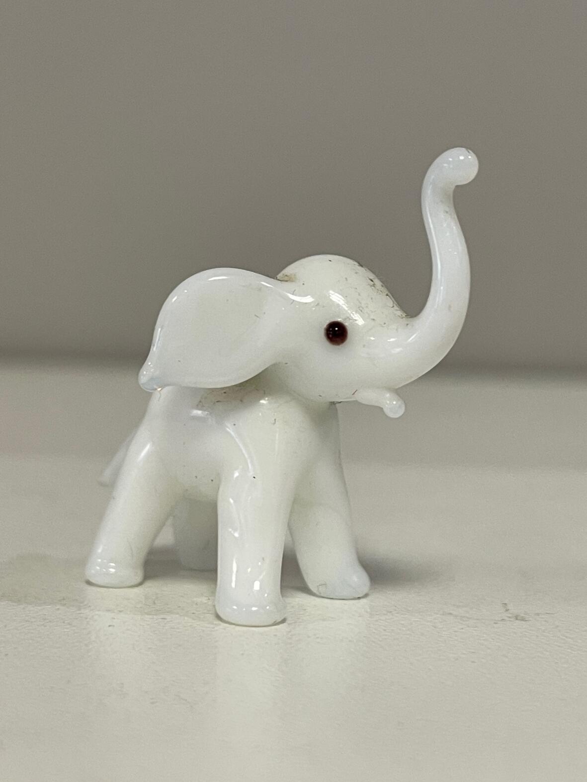 Elefant, kleine Glasfigur