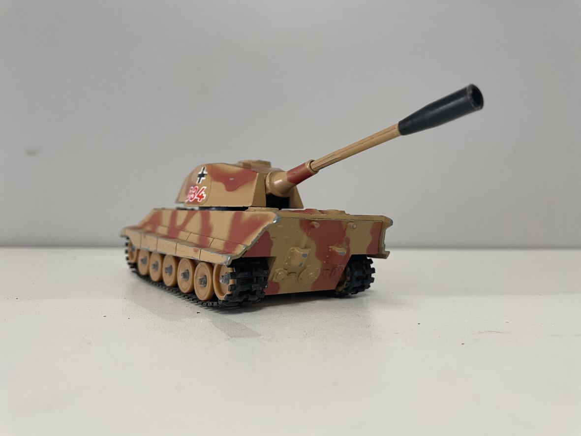 Corgi Toys++ Spielzeugpanzer B 34