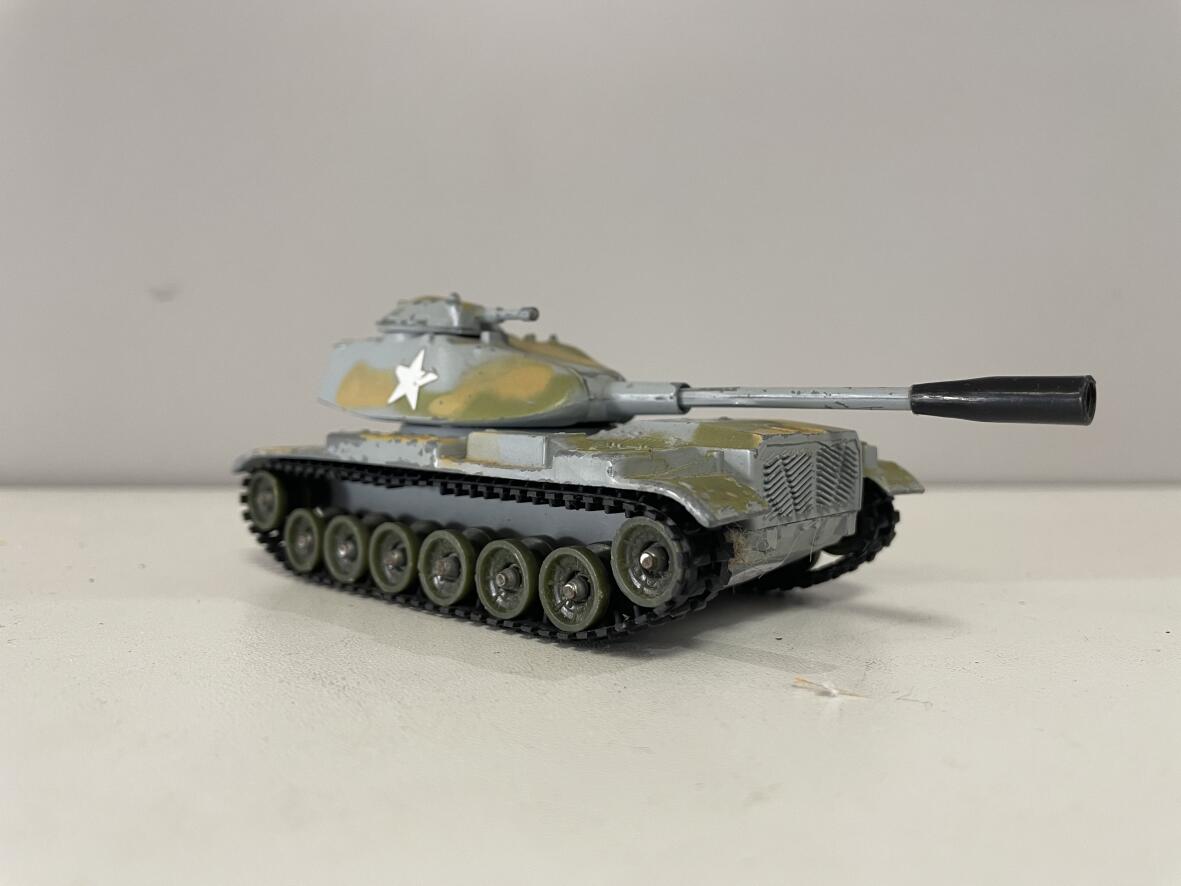 Corgi Toys-- Spielzeugpanzer M60 AI